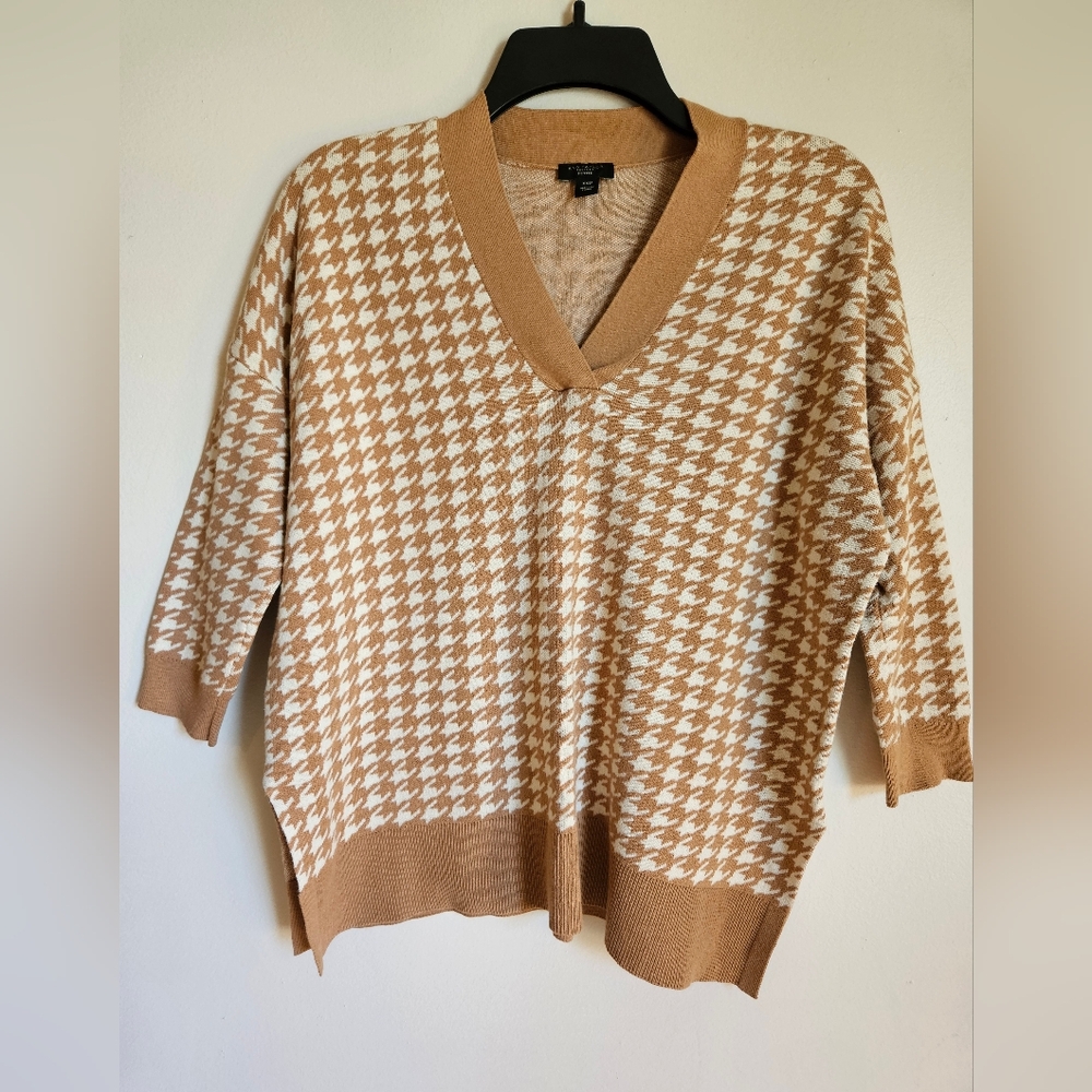 Ann Taylor Factory V Neck Sweater Oversized Tan Houndstooth Academia XXSP